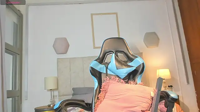  maria foxx  online show from 03/20/26, 06:53