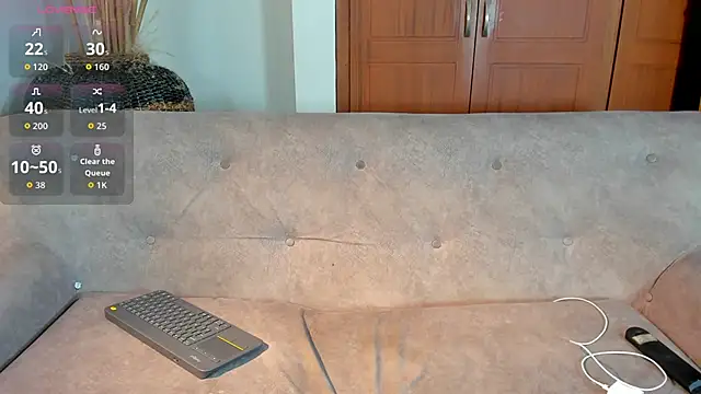  maria foxx  online show from 10/11/25, 08:54