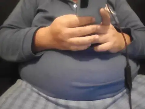 Snapshot of DBento0702 chatting on 01/25/25, 08:21 DBento0702 online show from 01/25/25, 08:21