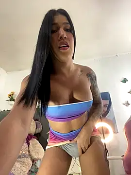 Snapshot of salomegalesoxxx chatting on 12/04/24, 01:19 salomegalesoxxx online show from 12/04/24, 01:19