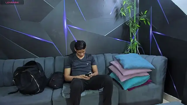 playsgirlhot online show from 03/09/26, 11:08