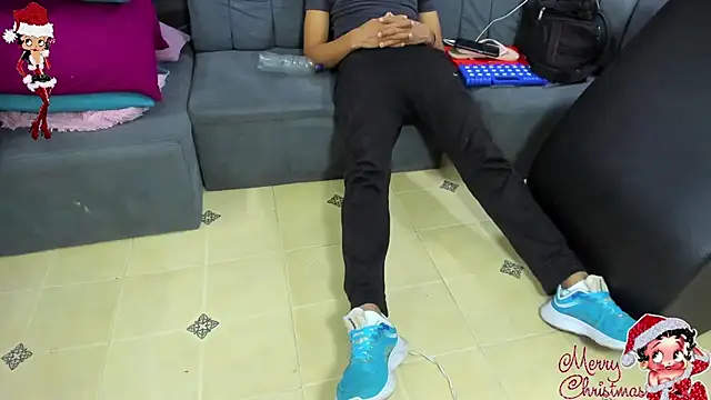 Snapshot of playsgirlhot chatting on 11/12/25, 11:19 playsgirlhot online show from 11/12/25, 11:19