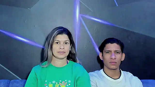 playsgirlhot online show from 04/12/26, 11:19