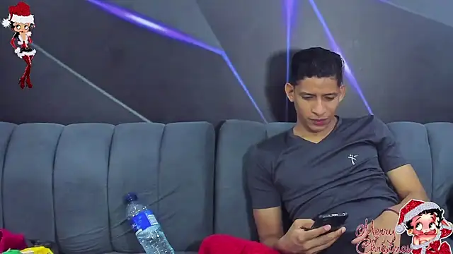 Snapshot of playsgirlhot chatting on 12/01/25, 11:27 playsgirlhot online show from 12/01/25, 11:27