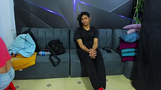 Snapshot of playsgirlhot chatting on 12/17/25, 11:21 playsgirlhot online show from 12/17/25, 11:21