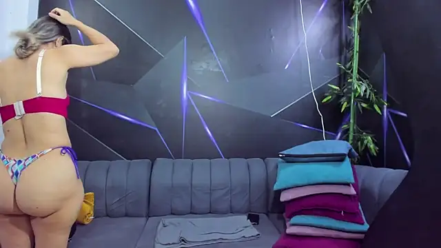 playsgirlhot online show from 03/06/26, 11:27