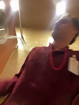 Vanillamexican online show from 11/01/25, 02:40