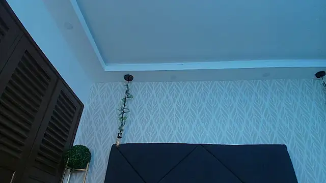 sandy rivas online show from 12/17/25, 12:10