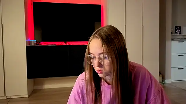 endlesssoffi online show from 10/22/25, 05:56