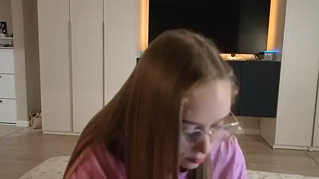 endlesssoffi online show from 11/21/25, 06:18