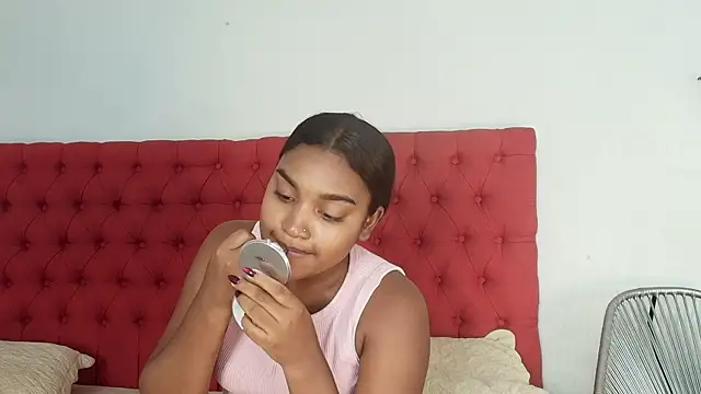 kayna gomez online show from 07/16/26, 07:11