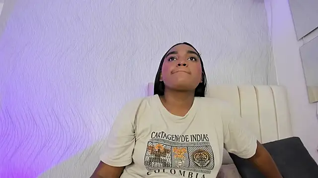 kayna gomez online show from 11/11/25, 07:30