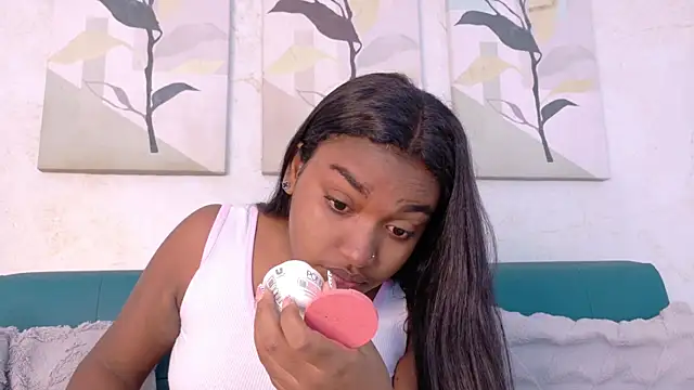kayna gomez online show from 04/11/26, 06:22