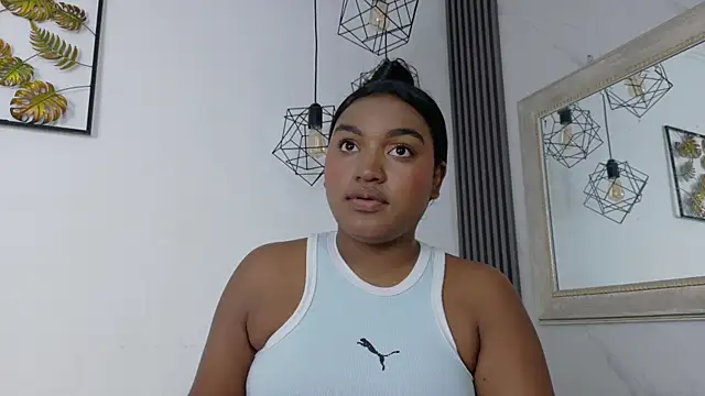 kayna gomez online show from 12/18/25, 07:07