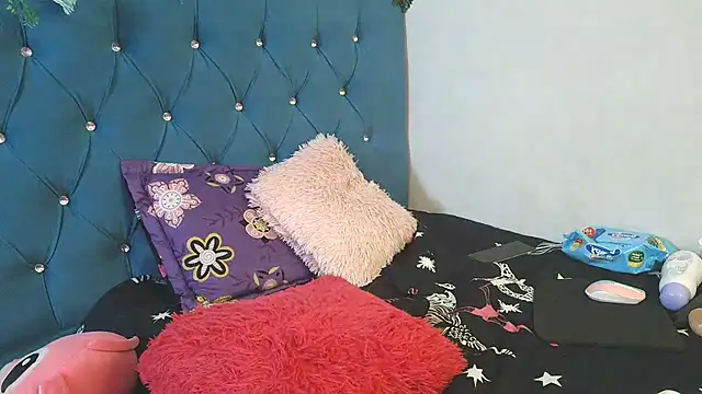 Milkdulce1 online show from 01/15/26, 01:14