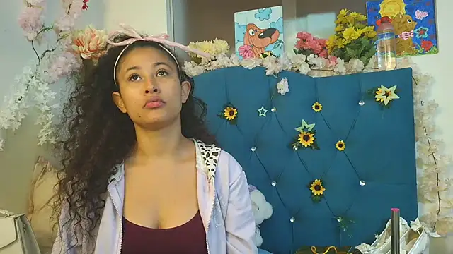 Milkdulce1 online show from 05/22/26, 03:21