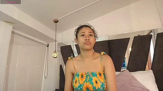 Milkdulce1 online show from 11/10/25, 01:16