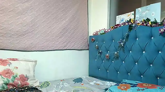 Milkdulce1 online show from 03/09/26, 04:32