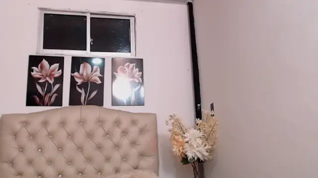 Snapshot of amaranta_f00x chatting on 01/07/26, 02:27 amaranta f00x online show from 01/07/26, 02:27