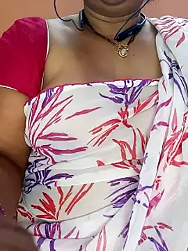 Snapshot of Sexy-Telugunayana2 chatting on 02/05/25, 09:50 Sexy-Telugunayana2 online show from 02/05/25, 09:50