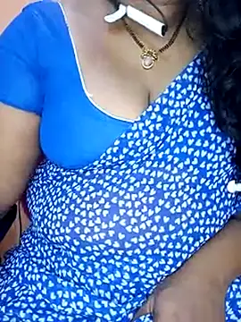 Snapshot of Sexy-Telugunayana2 chatting on 02/17/25, 07:26 Sexy-Telugunayana2 online show from 02/17/25, 07:26