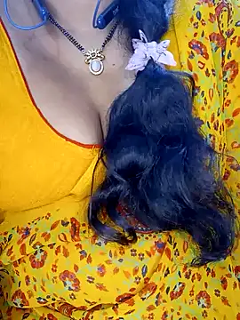 Snapshot of Sexy-Telugunayana2 chatting on 02/10/25, 01:33 Sexy-Telugunayana2 online show from 02/10/25, 01:33