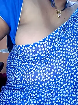 Snapshot of Sexy-Telugunayana2 chatting on 02/07/25, 02:04 Sexy-Telugunayana2 online show from 02/07/25, 02:04