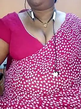 Snapshot of Sexy-Telugunayana2 chatting on 02/18/25, 11:22 Sexy-Telugunayana2 online show from 02/18/25, 11:22