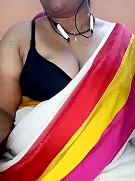 Snapshot of Sexy-Telugunayana2 chatting on 03/17/25, 07:04 Sexy-Telugunayana2 online show from 03/17/25, 07:04