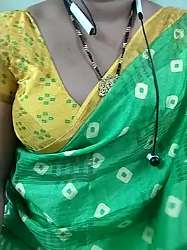 Snapshot of Sexy-Telugunayana2 chatting on 09/12/25, 10:04 Sexy-Telugunayana2 online show from 09/12/25, 10:04