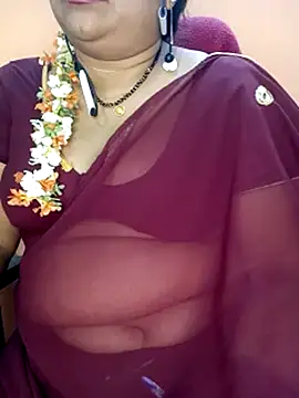 Snapshot of Sexy-Telugunayana2 chatting on 03/20/25, 05:35 Sexy-Telugunayana2 online show from 03/20/25, 05:35