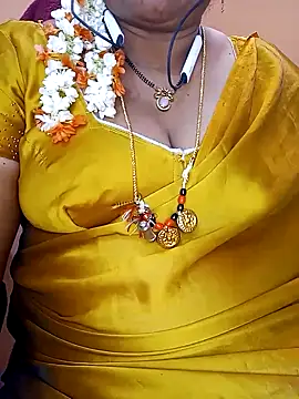 Snapshot of Sexy-Telugunayana2 chatting on 02/20/25, 08:17 Sexy-Telugunayana2 online show from 02/20/25, 08:17