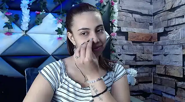 Snapshot of Tammy_Blackk chatting on 03/01/25, 12:45 Tammy Blackk online show from 03/01/25, 12:45