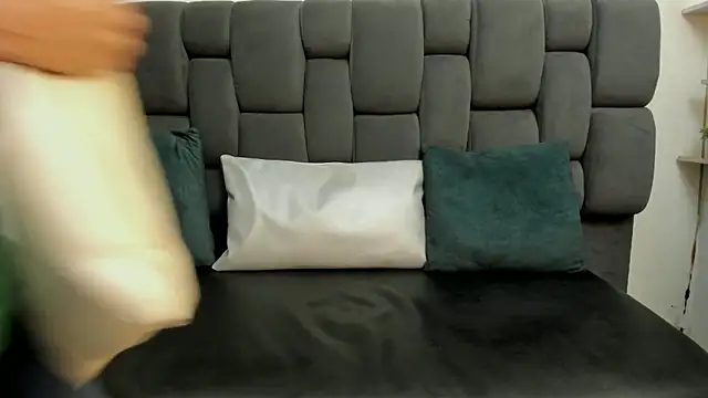 Yef Thin online show from 03/06/25, 10:52