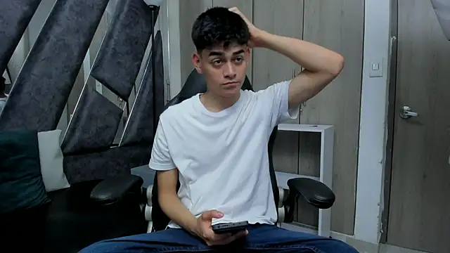 Yef Thin online show from 03/05/26, 03:58