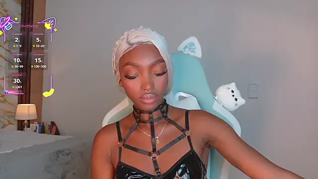 ahvi ebony online show from 03/26/26, 01:09