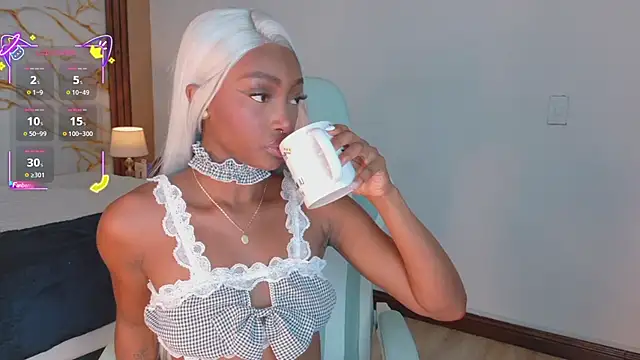 ahvi ebony online show from 03/12/26, 01:26