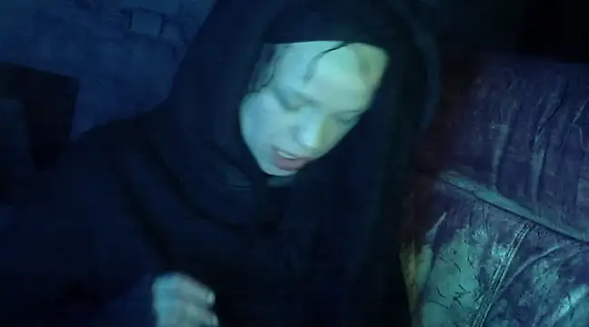 Snapshot of iva_spirit chatting on 02/19/25, 04:34 iva spirit online show from 02/19/25, 04:34