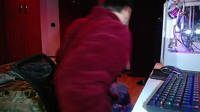 esjrobles online show from 03/18/25, 05:02