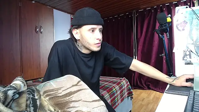 esjrobles online show from 03/15/25, 04:54