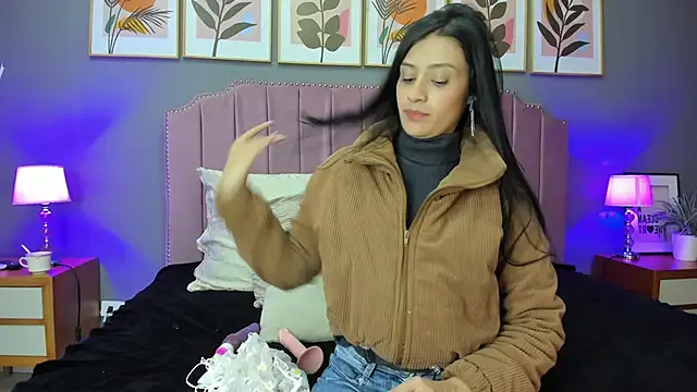 Snapshot of Arianny_DH chatting on 01/30/25, 04:27 Arianny DH online show from 01/30/25, 04:27