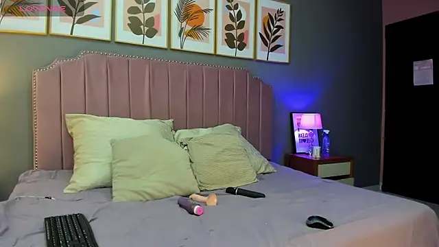 Snapshot of Arianny_DH chatting on 03/14/25, 04:21 Arianny DH online show from 03/14/25, 04:21