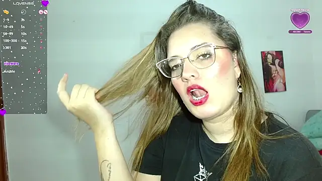 kendallclarkk03 online show from 12/04/24, 07:44