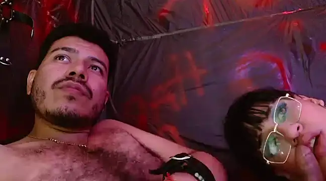 Snapshot of Raven_Whisper chatting on 02/14/25, 03:22 Raven Whisper online show from 02/14/25, 03:22