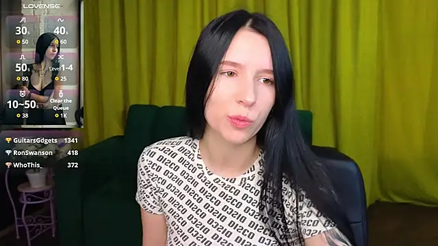 KarolinaBlacks online show from 04/11/26, 05:48