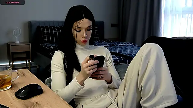 Snapshot of Dasha_M chatting on 11/01/25, 12:21 Dasha M online show from 11/01/25, 12:21