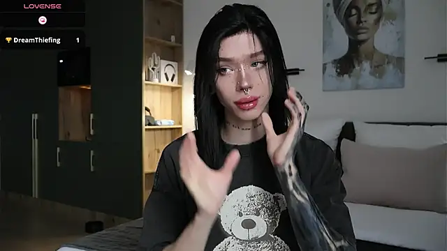 Snapshot of Dasha_M chatting on 06/21/26, 10:21 Dasha M online show from 06/21/26, 10:21