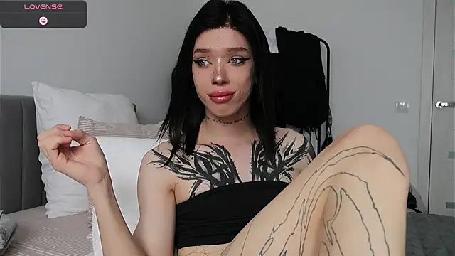 Snapshot of Dasha_M chatting on 07/13/26, 12:37 Dasha M online show from 07/13/26, 12:37
