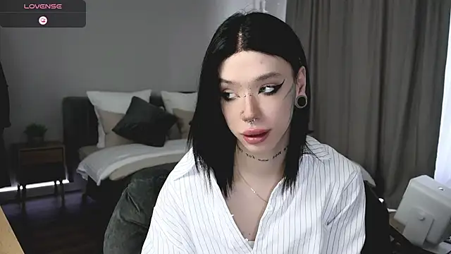 Dasha M online show from 04/10/26, 11:39