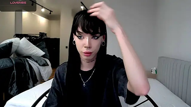 Dasha M online show from 02/03/26, 10:53